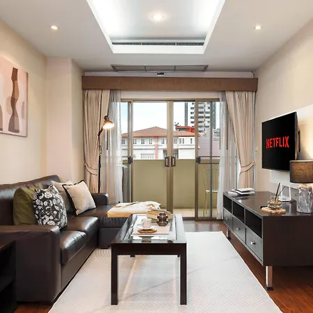 King-Suite,Balcony,Kitchen,Thonglorbts-Fastwifi