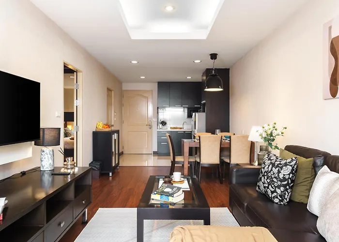 아파트 King-suite With Balcony And A Full Kitchen Near Thonglorbts 방콕